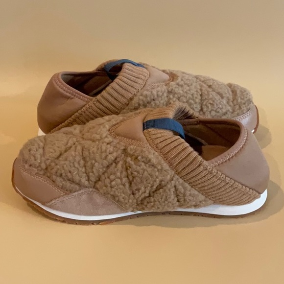 TEVA Woman’s RE Ember MOC fleece - Picture 2 of 8